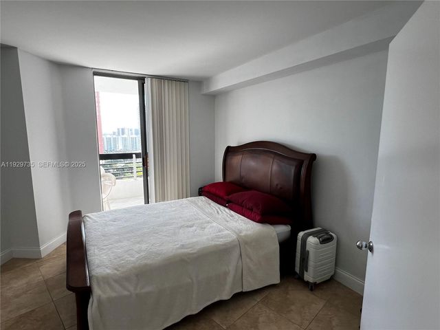 3400 NE 192nd Street 2102, Aventura, FL 33180
