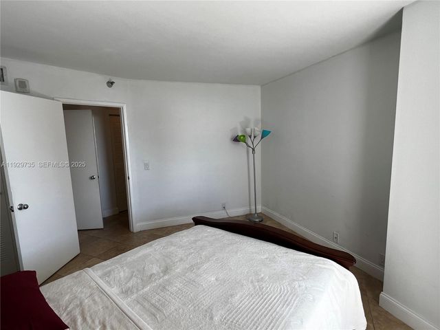 3400 NE 192nd Street 2102, Aventura, FL 33180