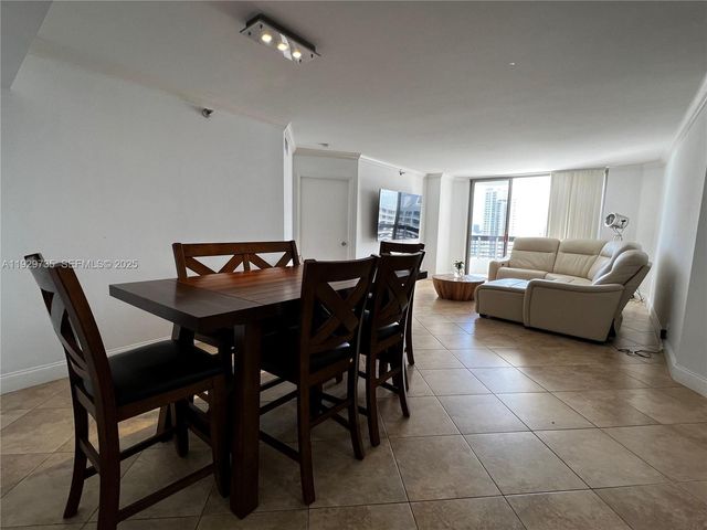 3400 NE 192nd Street 2102, Aventura, FL 33180