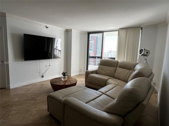3400 NE 192nd Street 2102, Aventura, FL 33180
