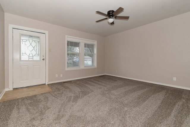 1304 Skyline Drive, Greenville, TX 75401