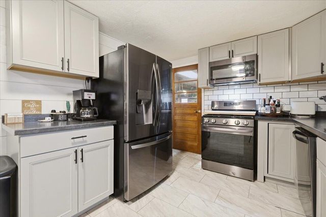13739 Old Mansfield Road, Mount Vernon, OH 43050