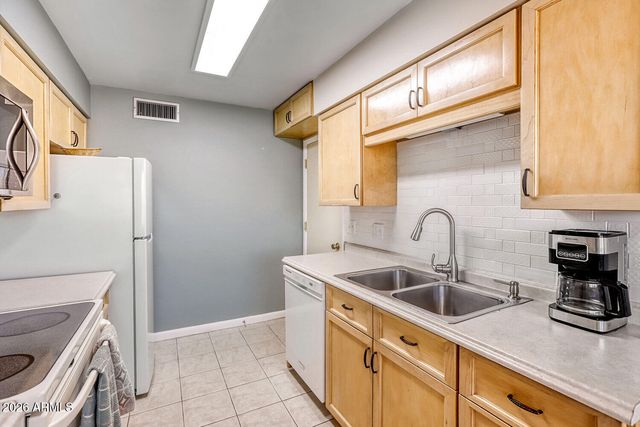 10110 N 97TH Drive A, Peoria, AZ 85345