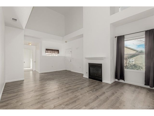 18242 E Flora Pl B, Aurora, CO 80013