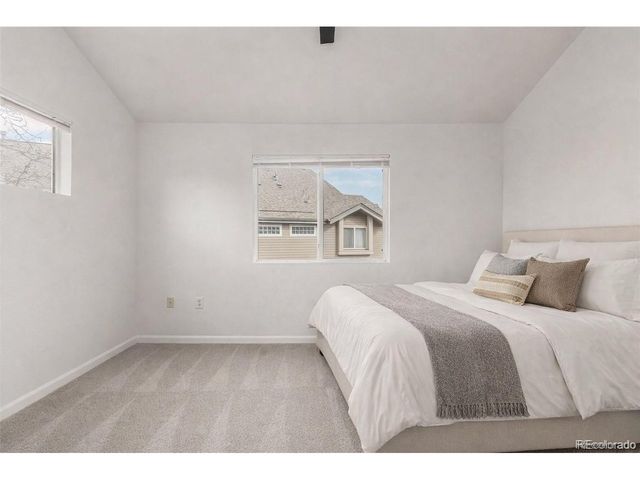 18242 E Flora Pl B, Aurora, CO 80013