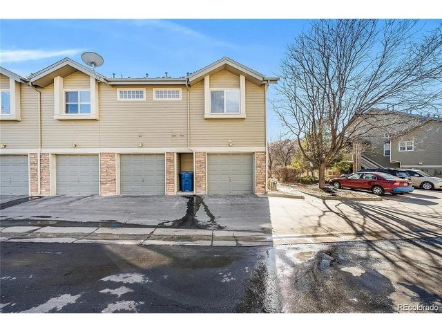 18242 E Flora Pl B, Aurora, CO 80013