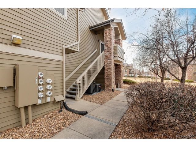 18242 E Flora Pl B, Aurora, CO 80013