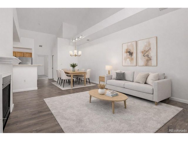 18242 E Flora Pl B, Aurora, CO 80013