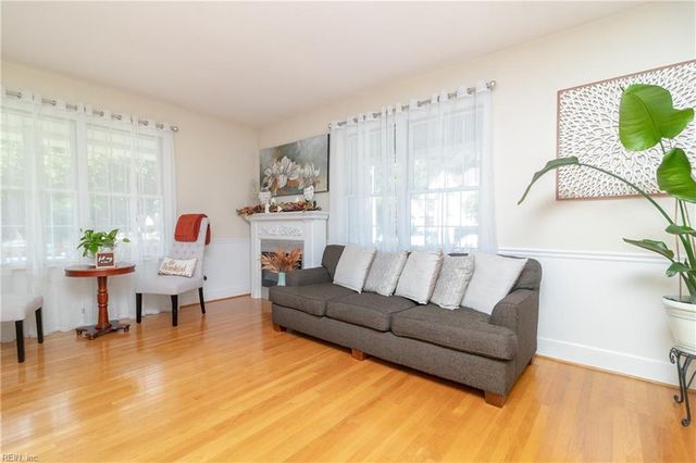 708 Pebble QUAY, Chesapeake, VA 23320