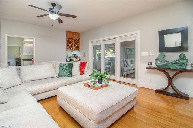 708 Pebble QUAY, Chesapeake, VA 23320