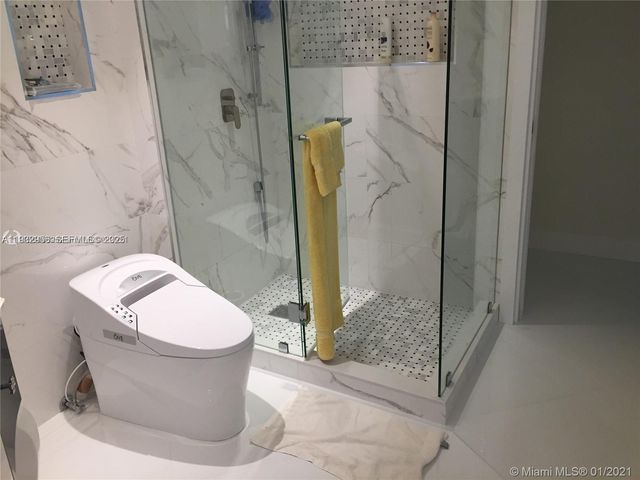 16485 Collins Ave 538, Sunny Isles Beach, FL 33160