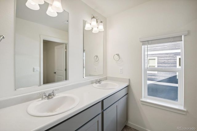 43073 Castle Stuart Street, Elizabeth, CO 80107