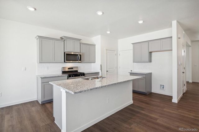 43073 Castle Stuart Street, Elizabeth, CO 80107