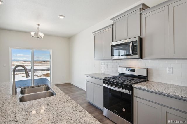 43073 Castle Stuart Street, Elizabeth, CO 80107