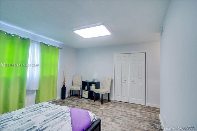 219 NE 14th Ave 307, Hallandale Beach, FL 33009