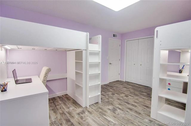 219 NE 14th Ave 307, Hallandale Beach, FL 33009