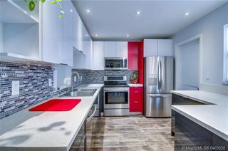 219 NE 14th Ave 307, Hallandale Beach, FL 33009