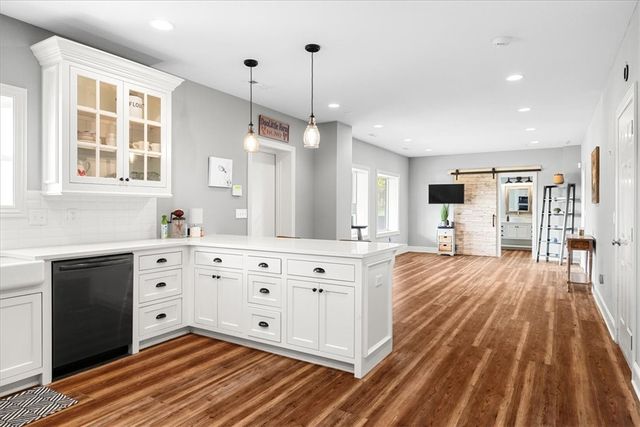 5000 SW Opal Road, Bentonville, AR 72713