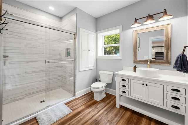 5000 SW Opal Road, Bentonville, AR 72713