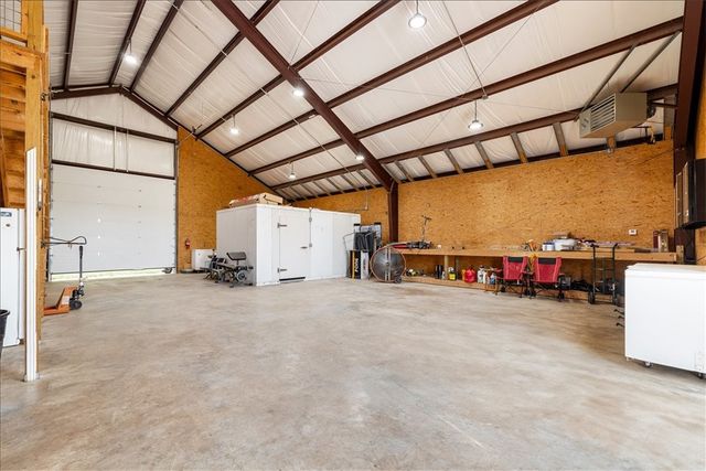 5000 SW Opal Road, Bentonville, AR 72713