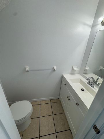 1409-1409 NE 17TH AVENUE, Ocala, FL 34470