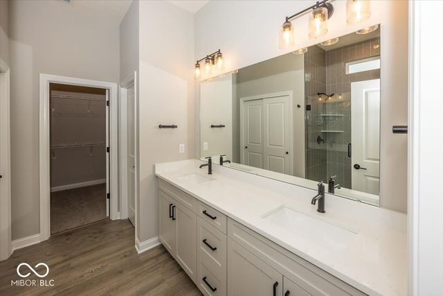 1914 Delp Court, Avon, IN 46123