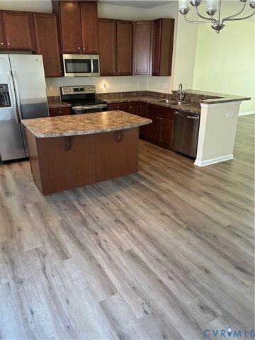 4206 Pillar, Williamsburg, VA 23188