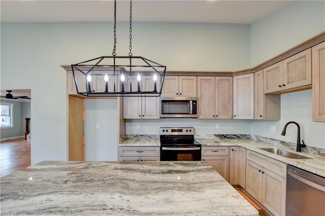 1201 Coastline AVE, Suffolk, VA 23434