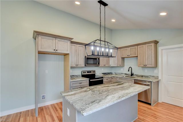 1201 Coastline AVE, Suffolk, VA 23434