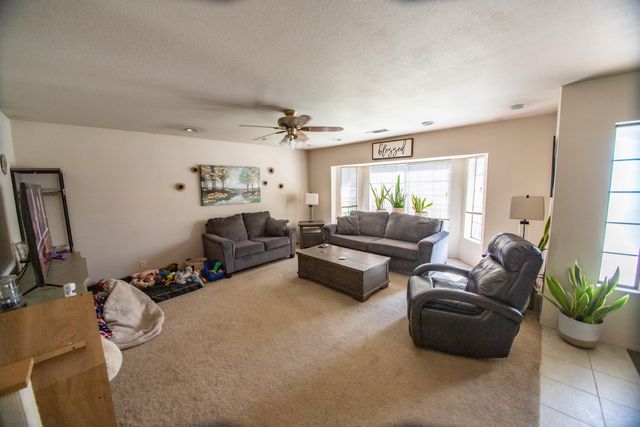 1695 Canter Court, Redding, CA 96002