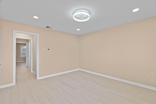 5197 KIMBARK WOODS DR, Memphis, TN 38134