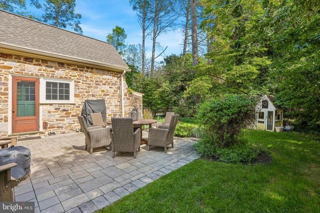 117 E MILL RD, Flourtown, PA 19031