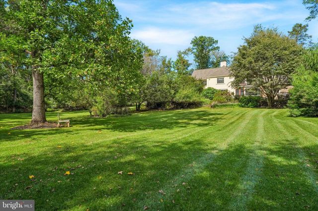 117 E MILL RD, Flourtown, PA 19031