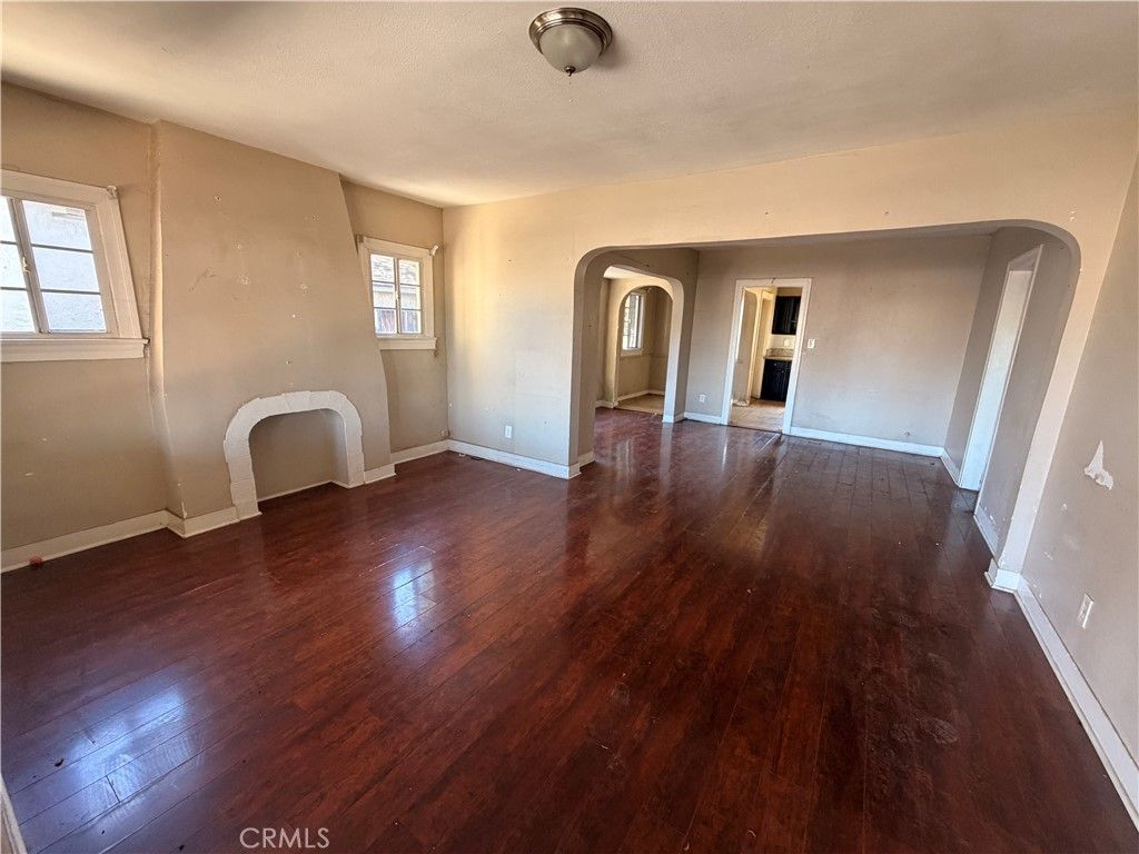 604 W 105th, Los Angeles, CA 90044 — photo 3