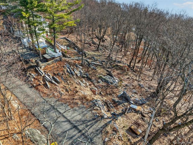173 & 179 Brook Trail, Greenwood Lake, NY 10925