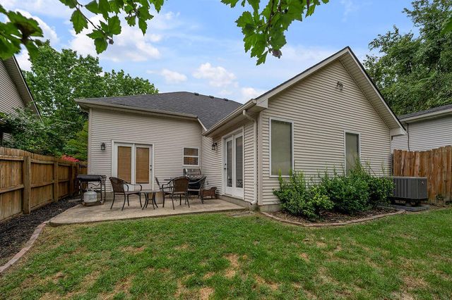 717 Rambling Creek Drive, Lexington, KY 40509