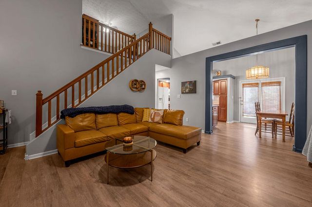 717 Rambling Creek Drive, Lexington, KY 40509