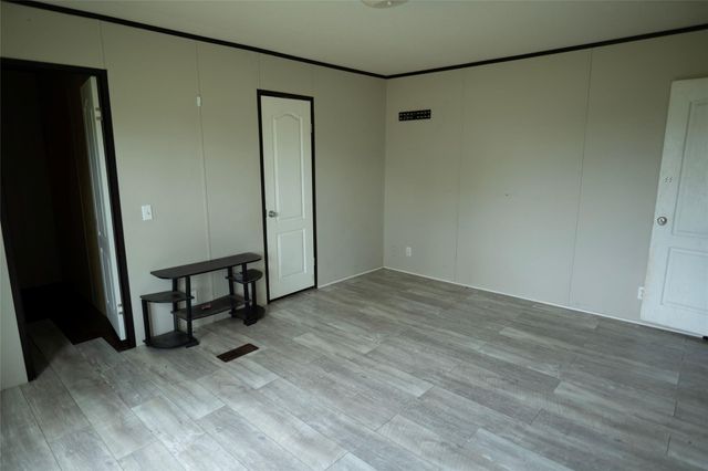 206 County Road 48821, Dayton, TX 77535