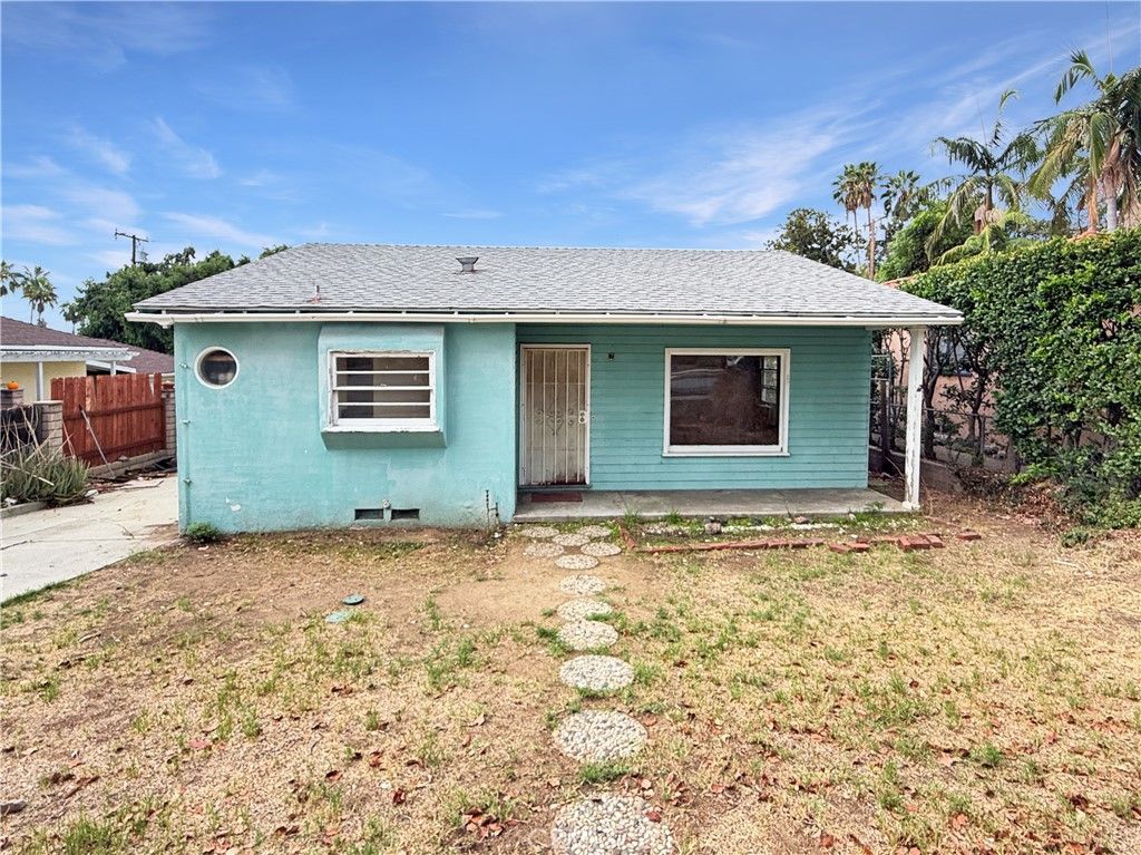 490 E Highland Avenue, Sierra Madre, CA 91024 — exterior