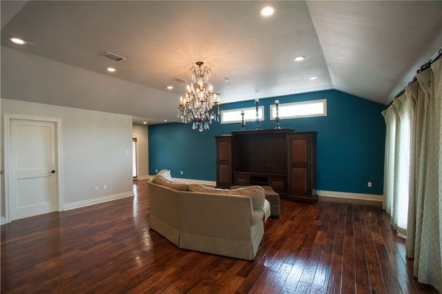 3003 Burleson RD, Austin, TX 78741