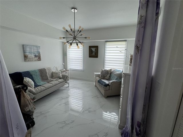 200 GARDENS EDGE DRIVE 214, Venice, FL 34285
