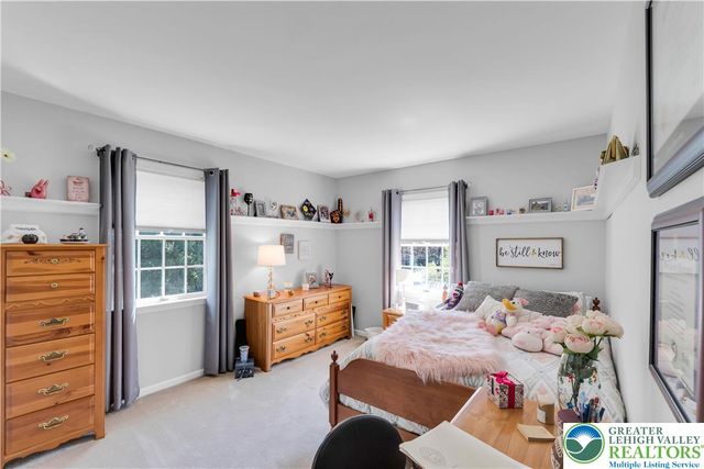 4059 Old Sentry Road, South Whitehall Twp, PA 18104