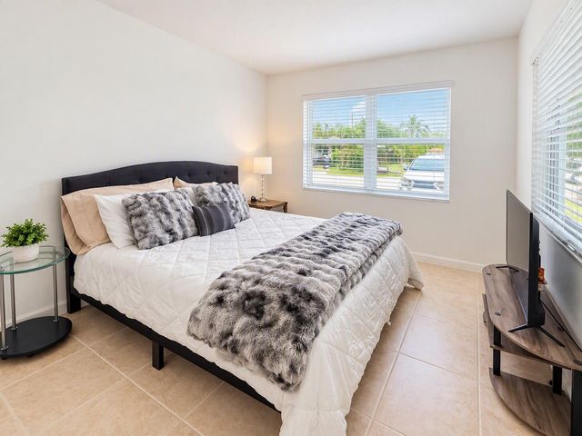 131 NE 19th Avenue 1-3, Pompano Beach, FL 33060