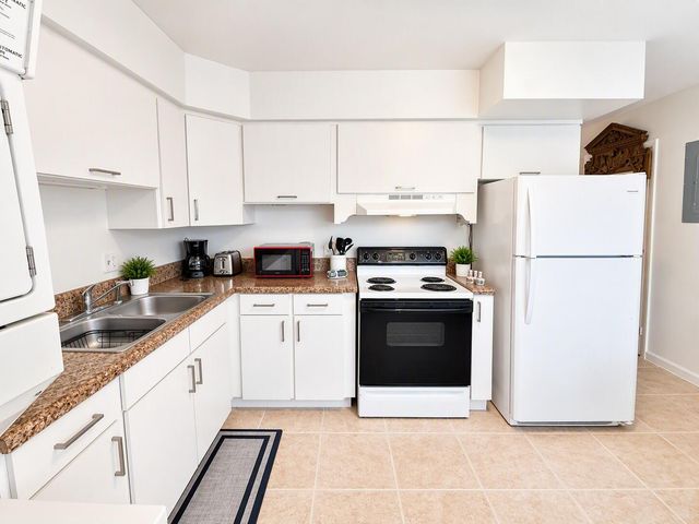 131 NE 19th Avenue 1-3, Pompano Beach, FL 33060