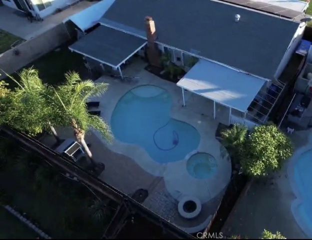 701 W Crestview, Corona, CA 92882