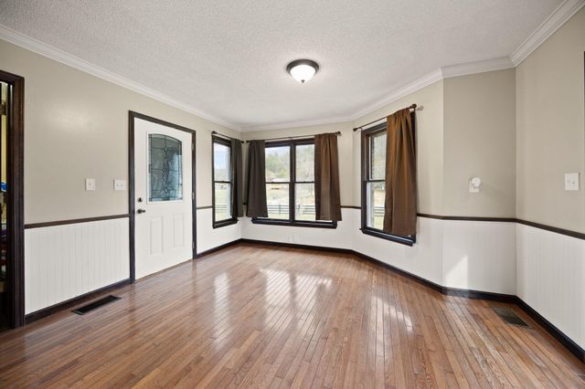 23 California Holw, Coldiron, KY 40819