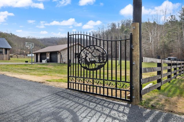 23 California Holw, Coldiron, KY 40819