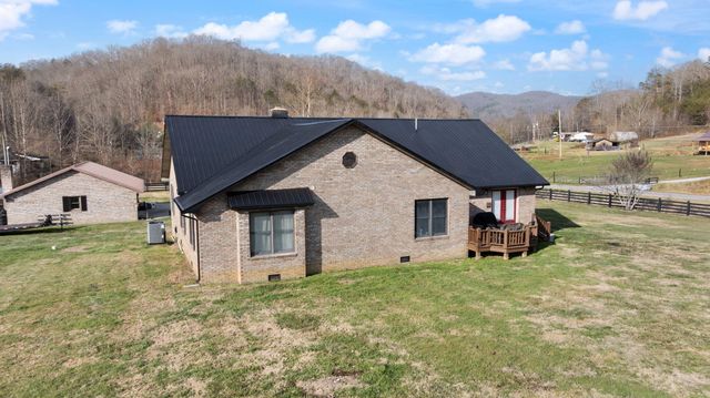 23 California Holw, Coldiron, KY 40819