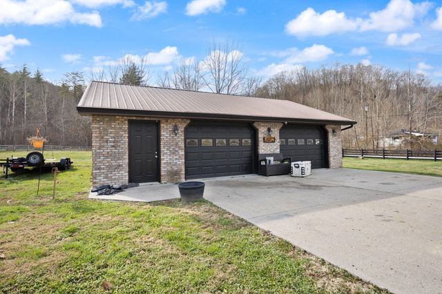 23 California Holw, Coldiron, KY 40819