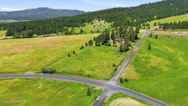 17765 S Rew RD, Worley, ID 83876